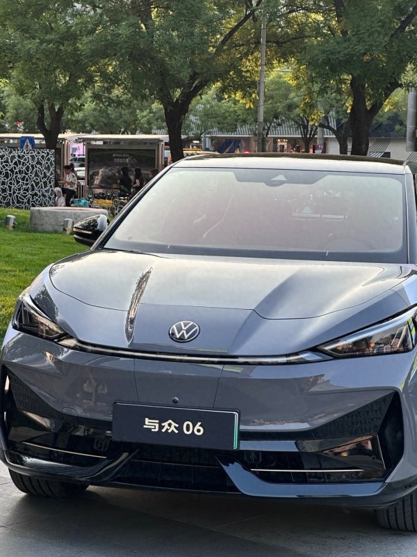 富才配资 一口价14.99万！操控一流的大众轿跑SUV来袭！